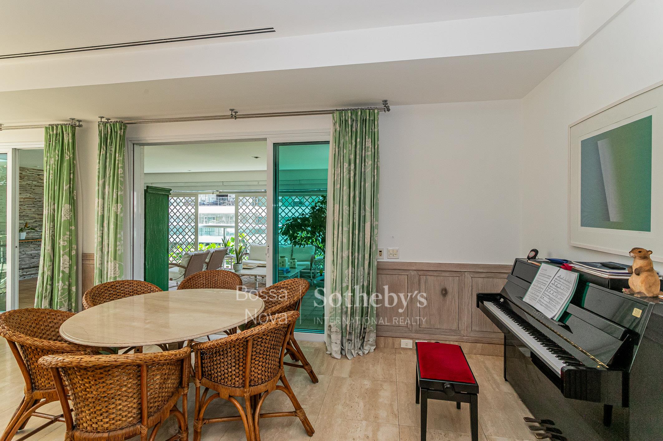 Cobertura Duplex para venda em Bela Vista