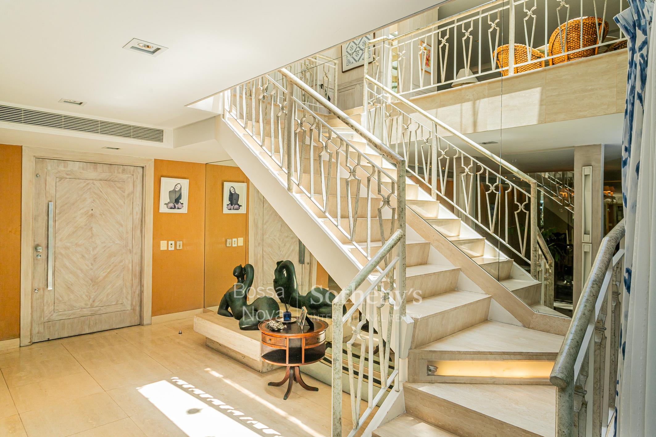 Cobertura Duplex para venda em Bela Vista