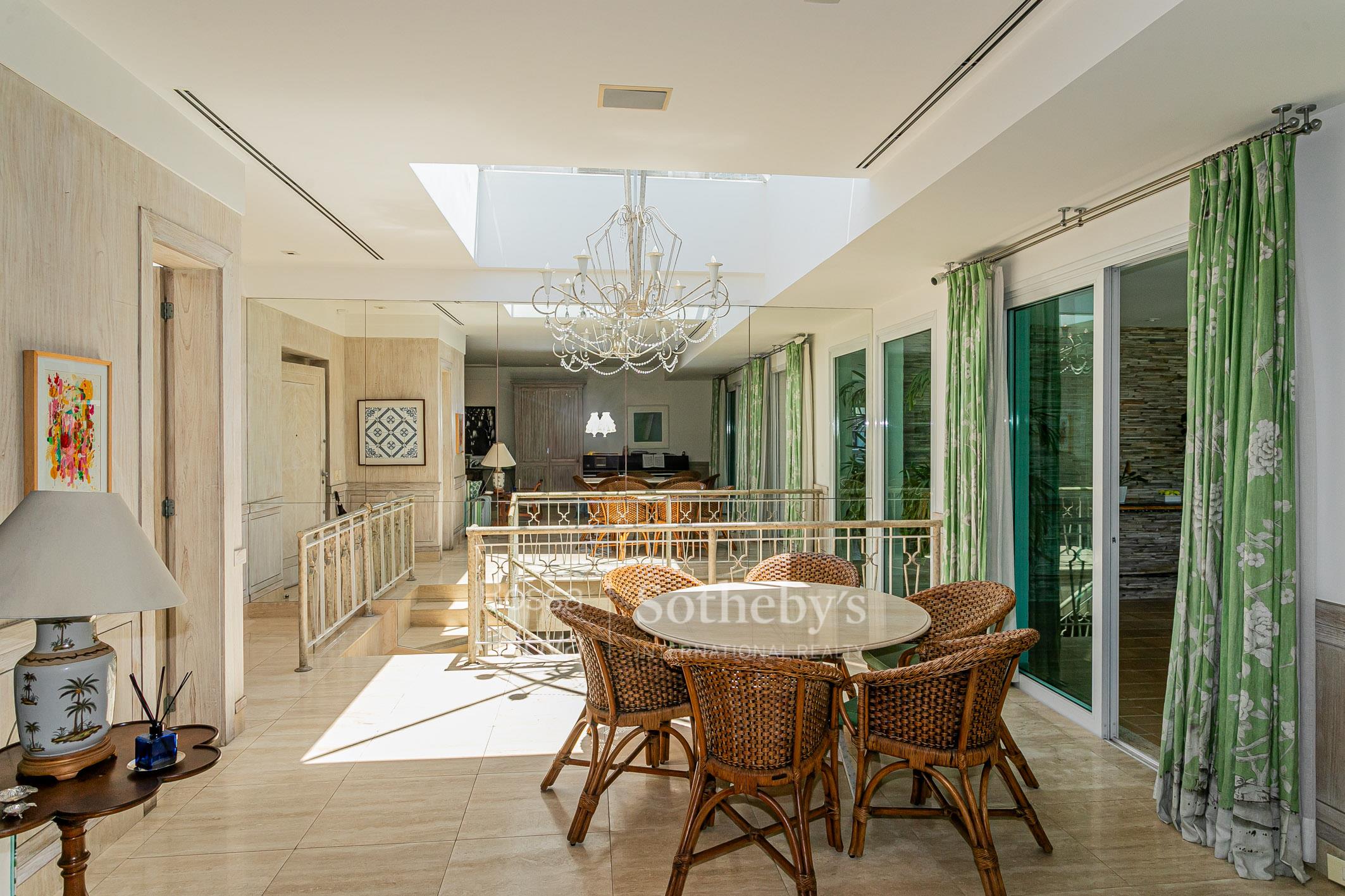 Cobertura Duplex para venda em Bela Vista