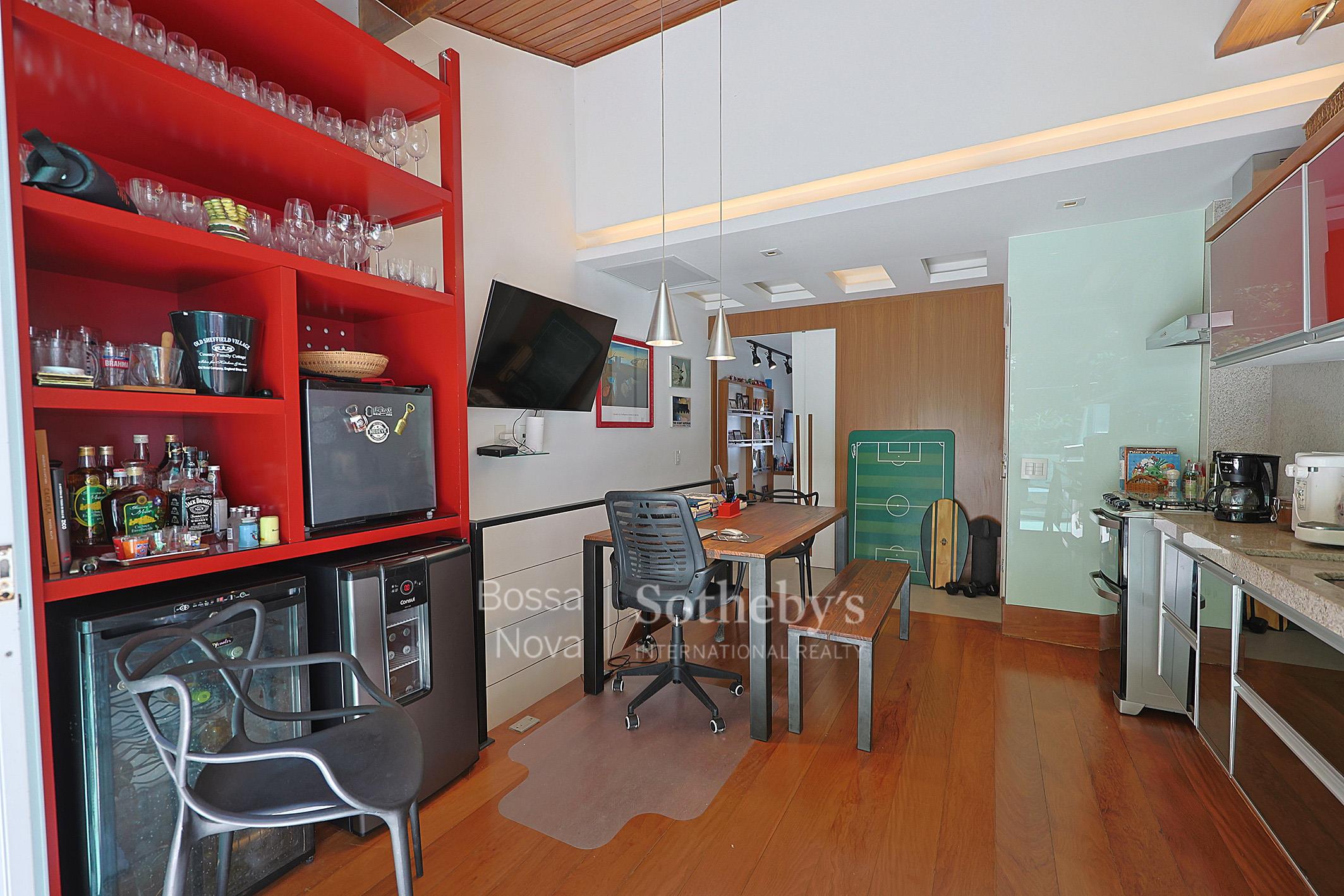 Apartamento Triplex para venda em Bela Vista