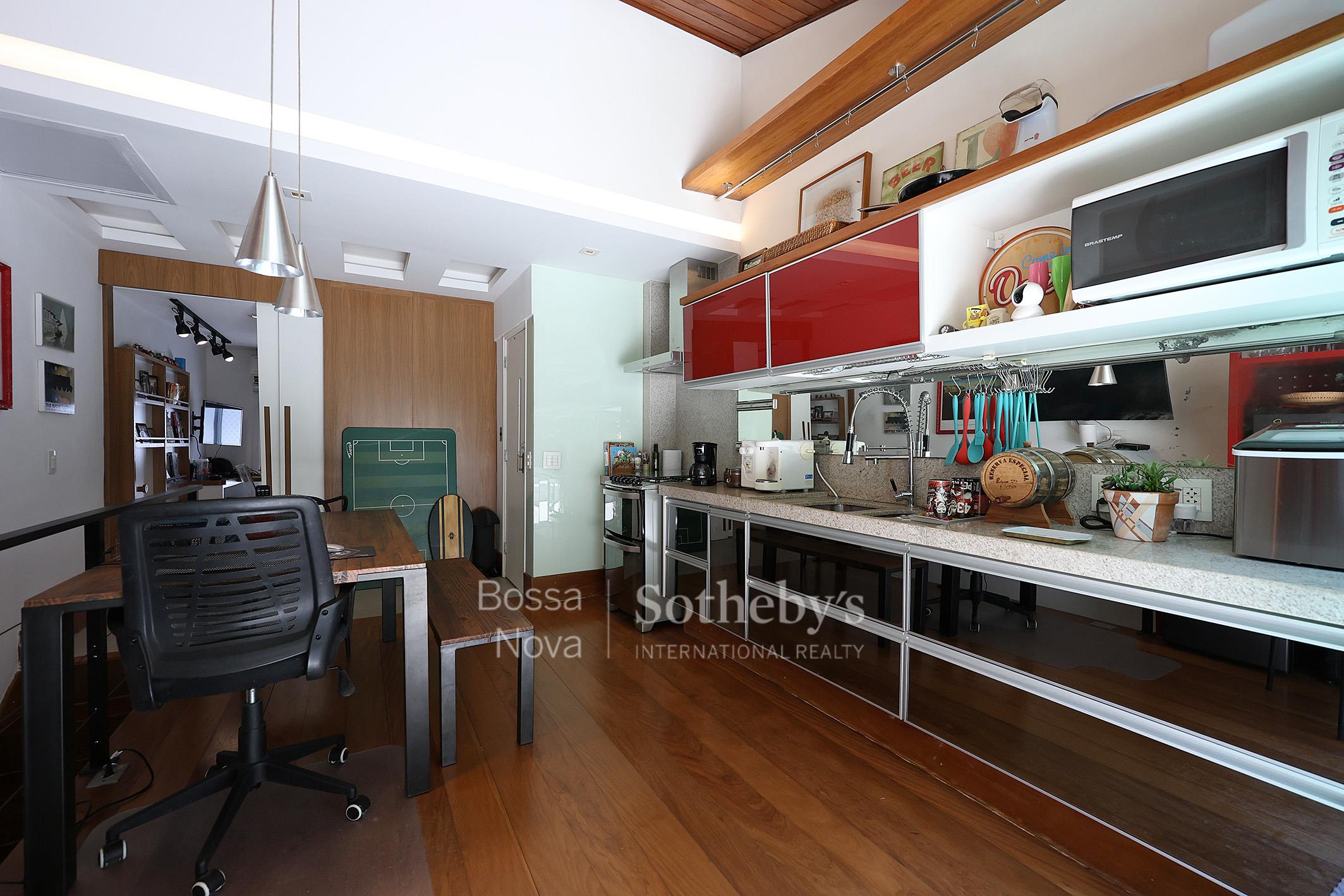 Apartamento Triplex para venda em Bela Vista