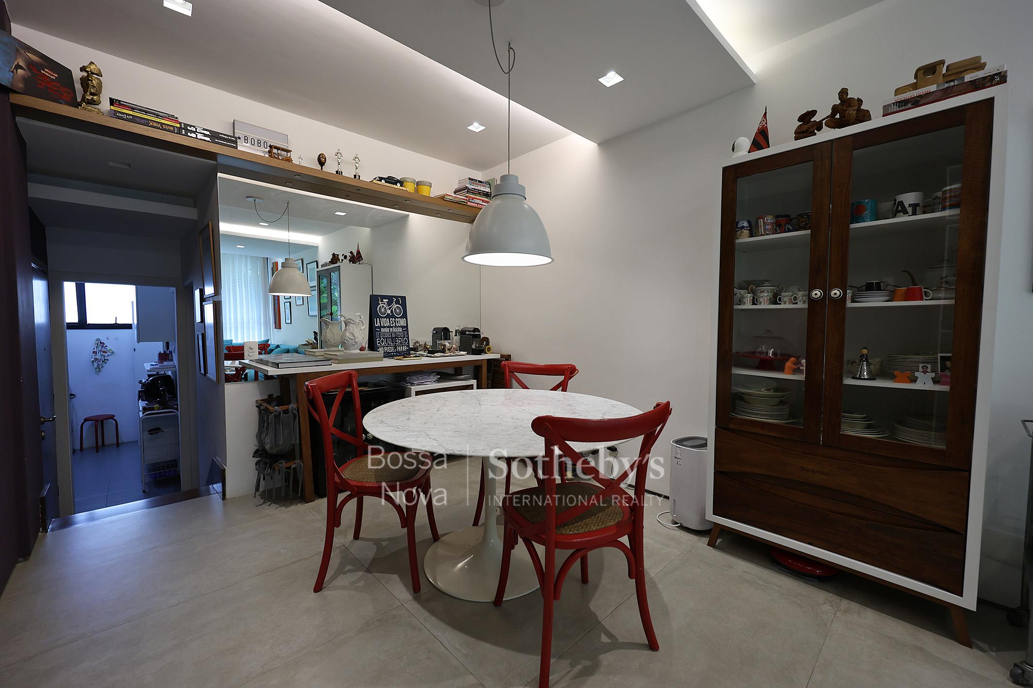 Apartamento Triplex para venda em Bela Vista