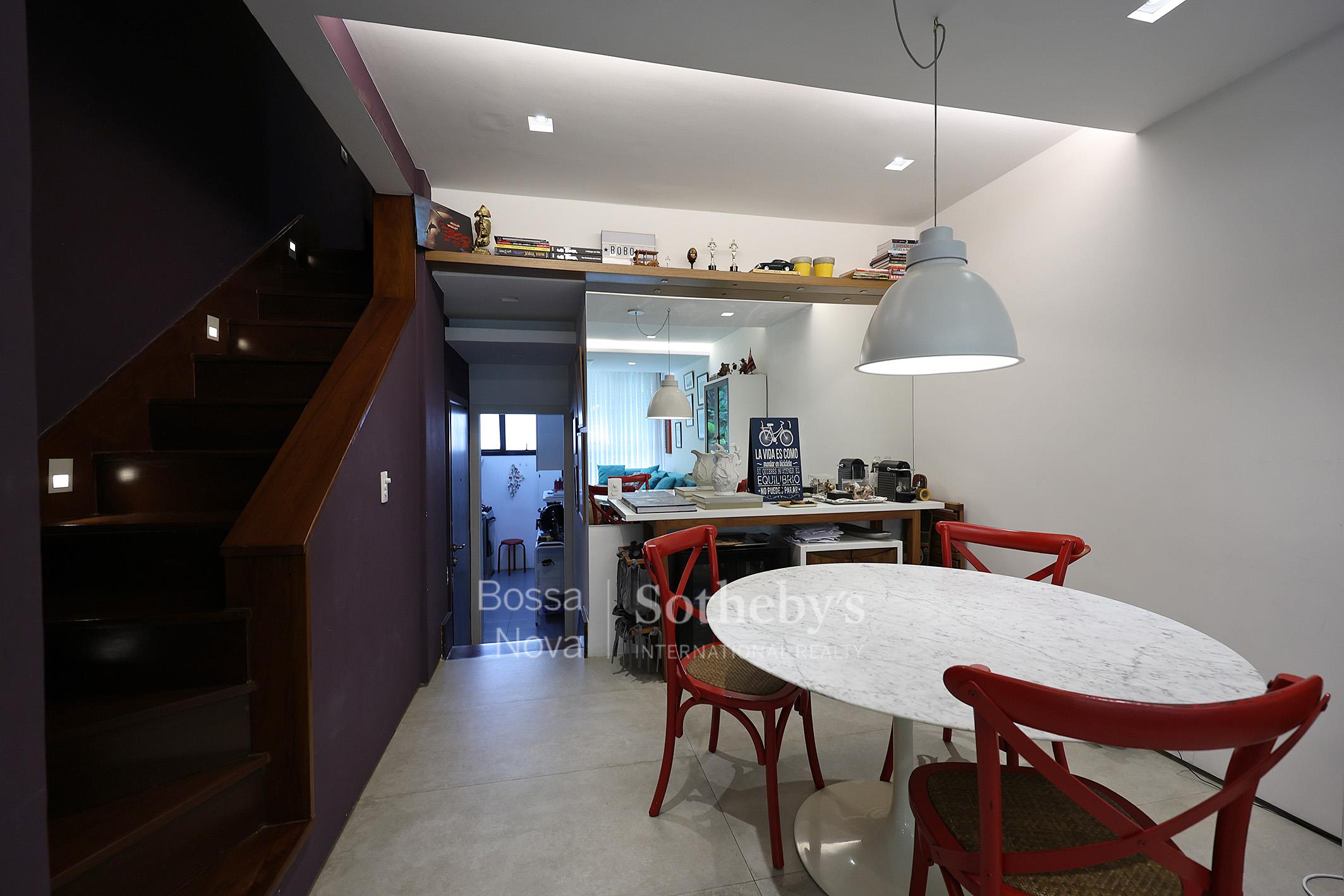 Apartamento Triplex para venda em Bela Vista