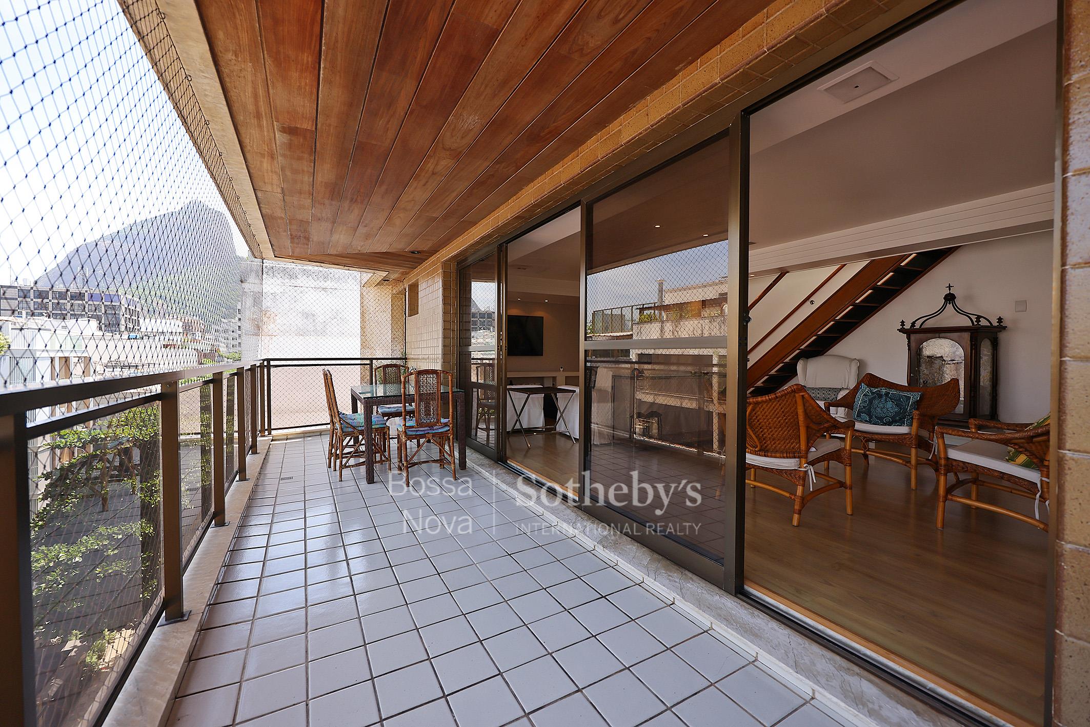 Cobertura Duplex para venda em Bela Vista