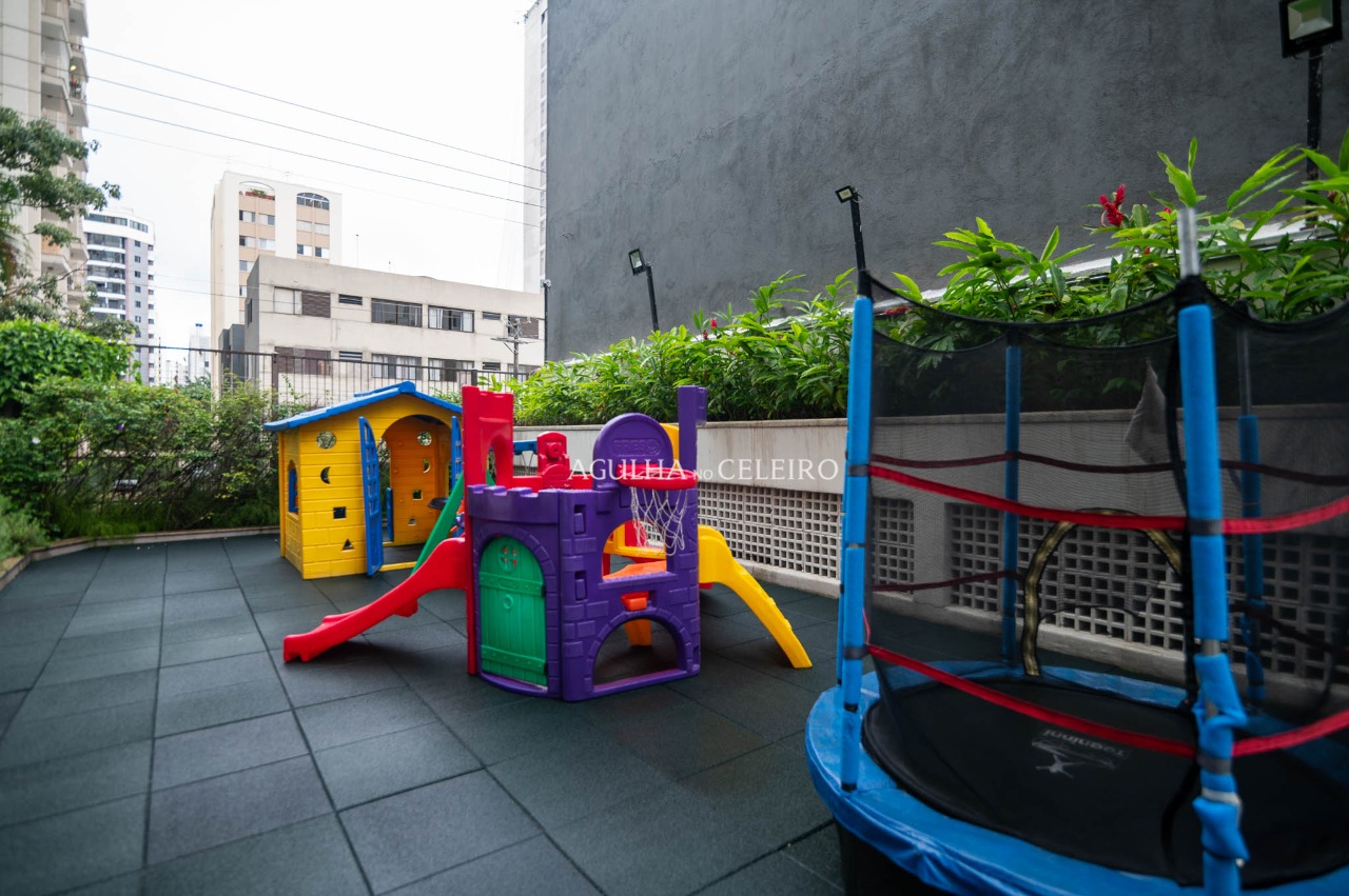 Apartamento para venda em Moema