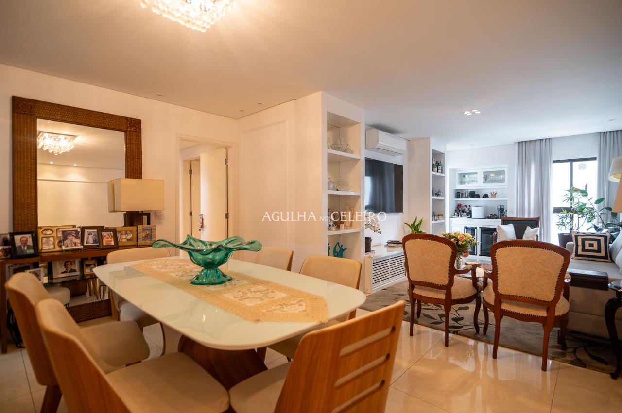 Apartamento para venda em Moema