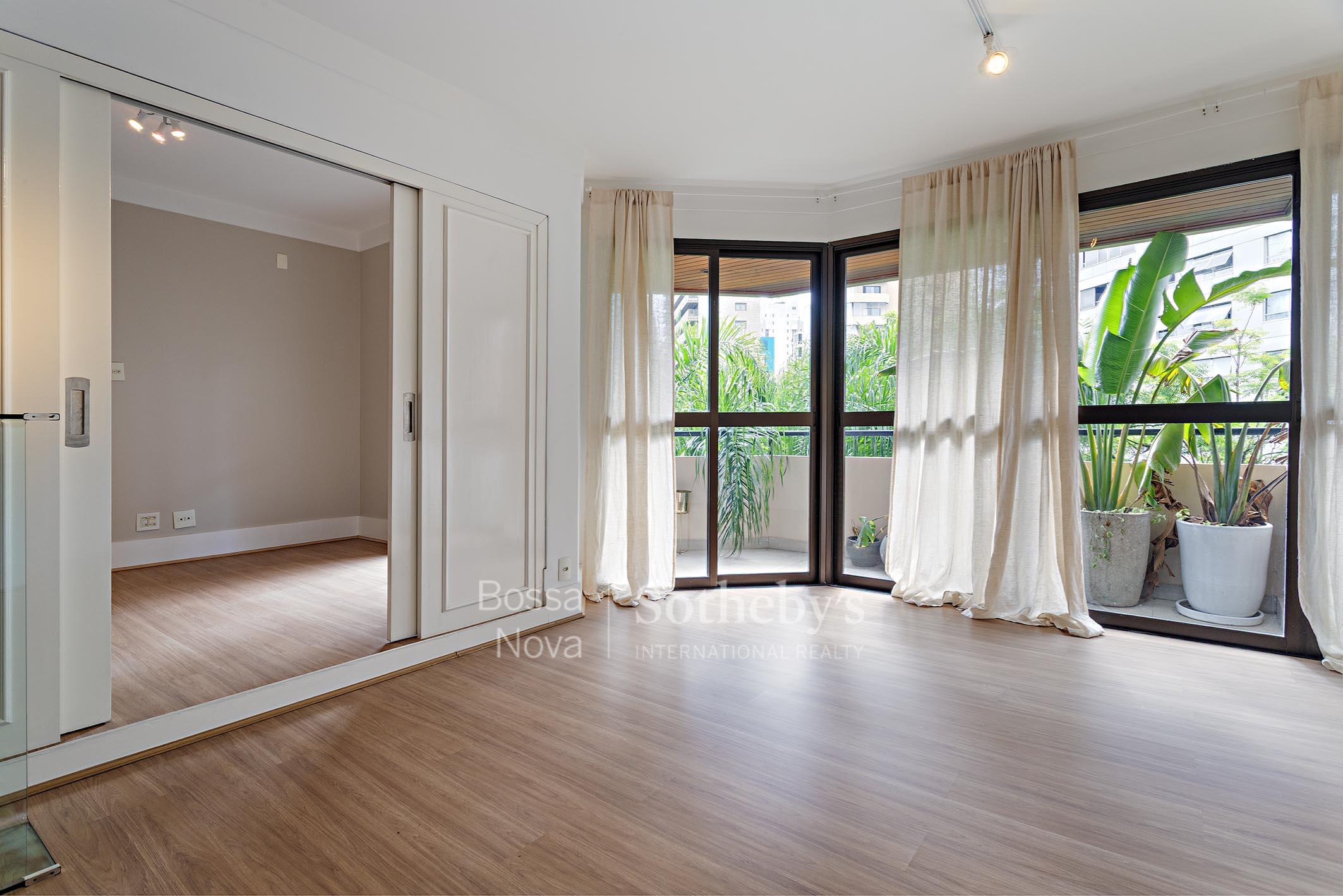 Apartamento para venda em Moema