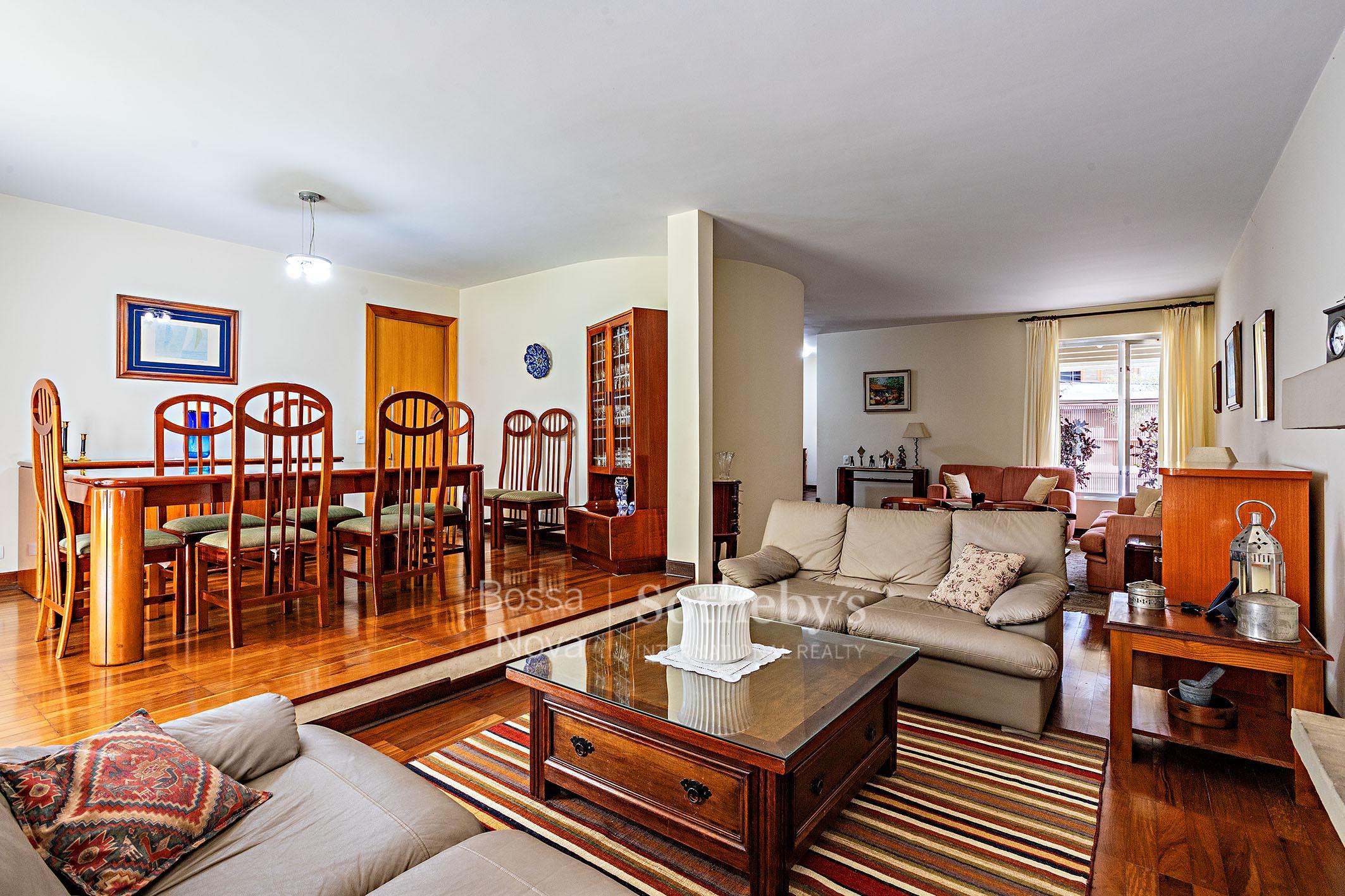 Casa para venda em Alto de Pinheiros