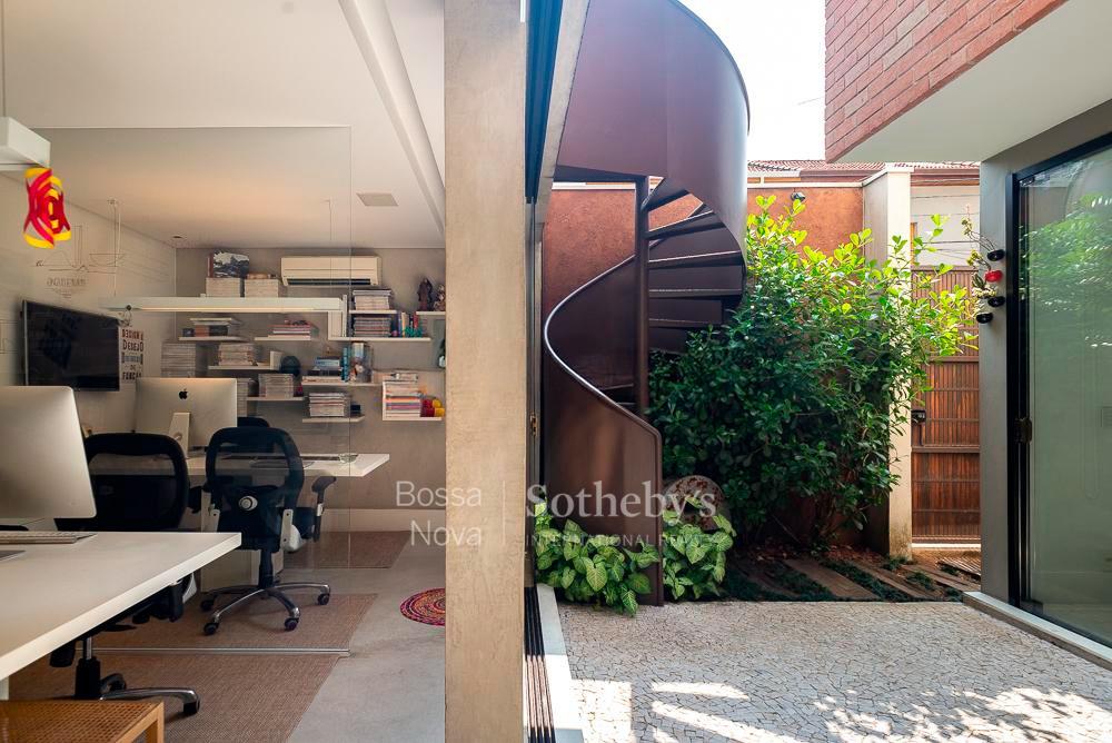 Casa De Vila para venda em Pinheiros