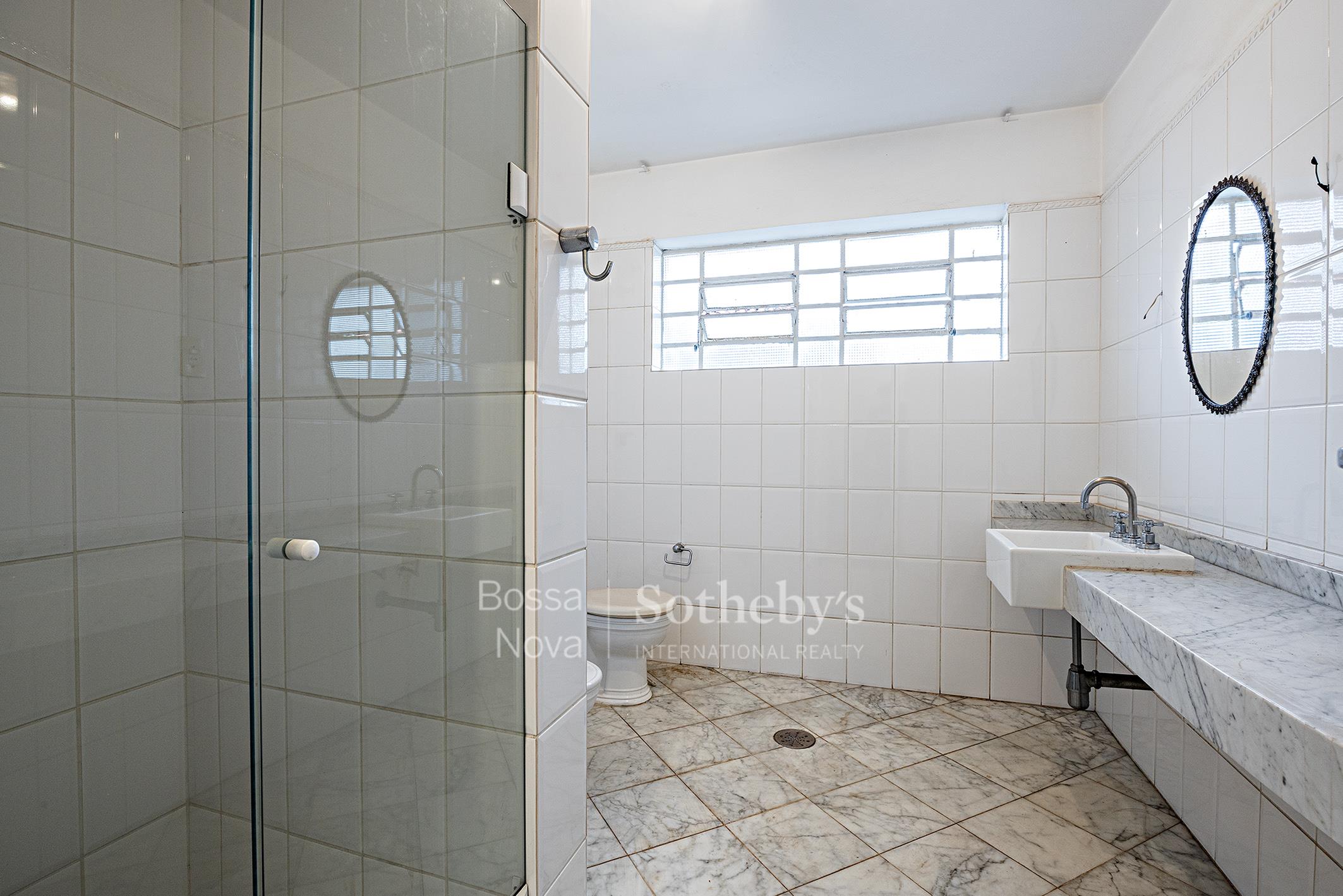 Casa para venda em Jardim Luzitânia
