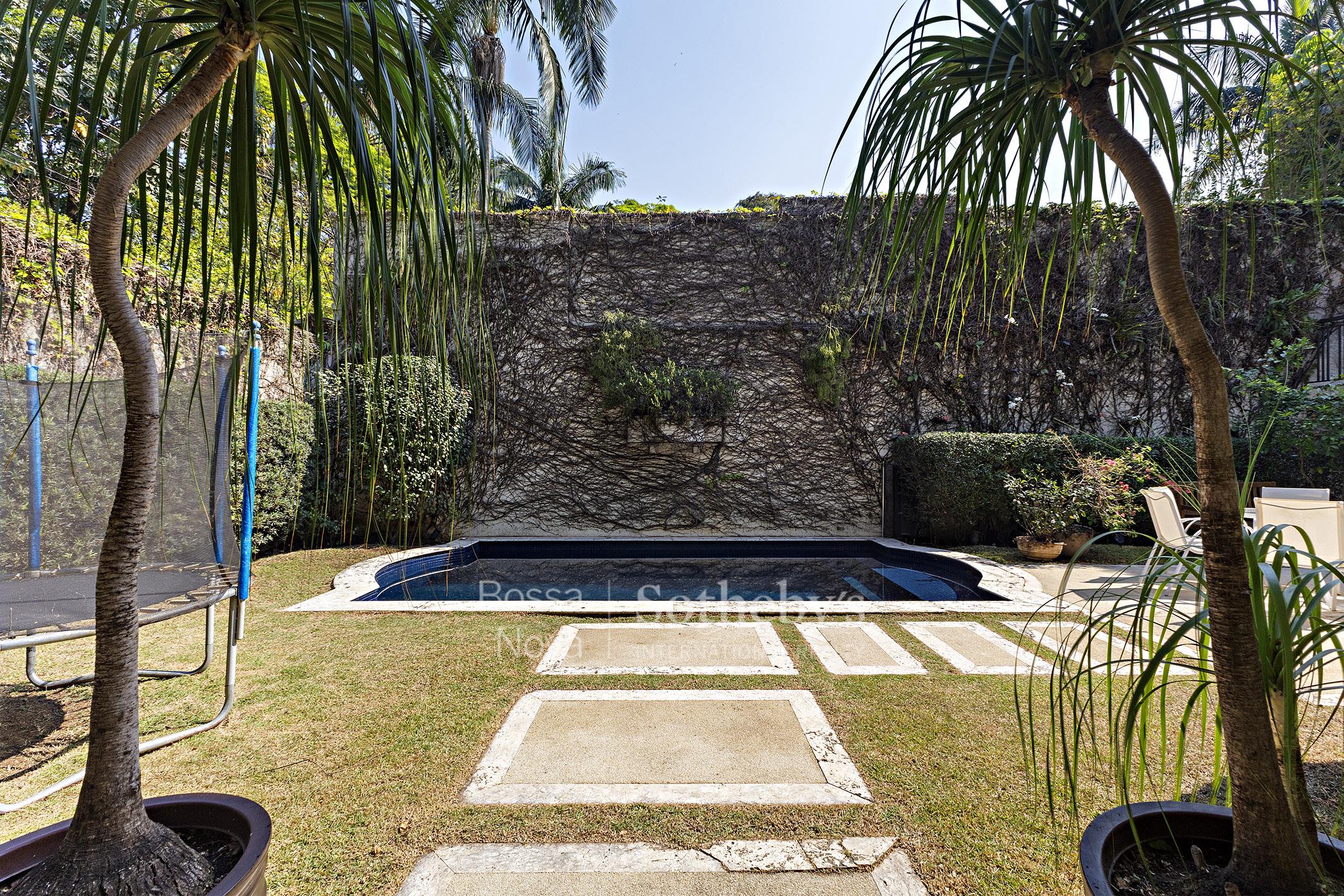Casa para venda em Jardim Luzitânia