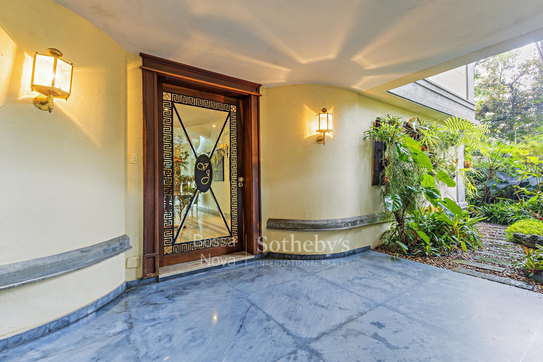 Casa para venda em Jardim Luzitânia