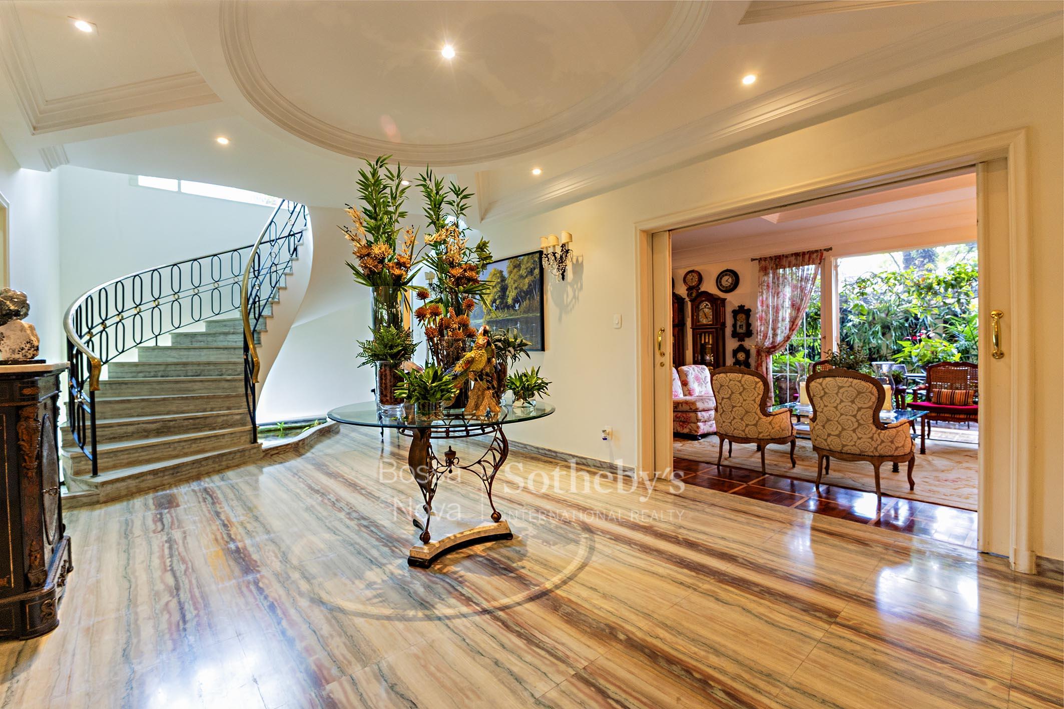 Casa para venda em Jardim Luzitânia