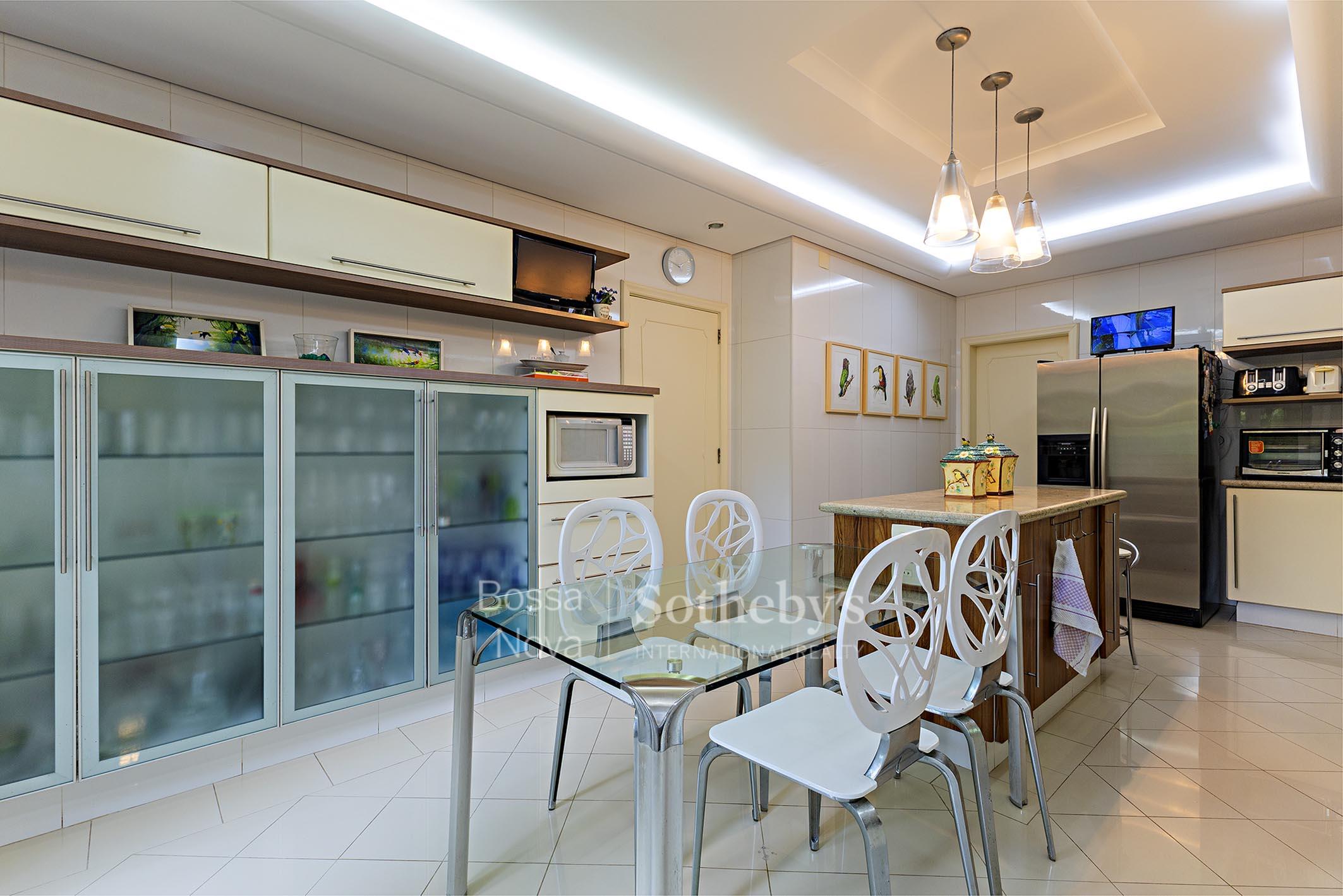 Casa para venda em Jardim Luzitânia