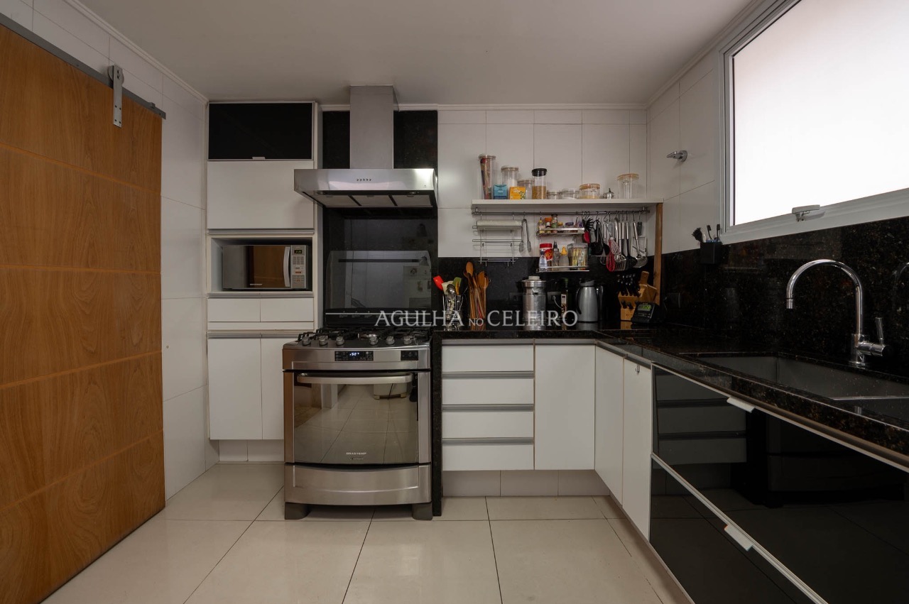 Casa para venda em Jardim Luzitânia