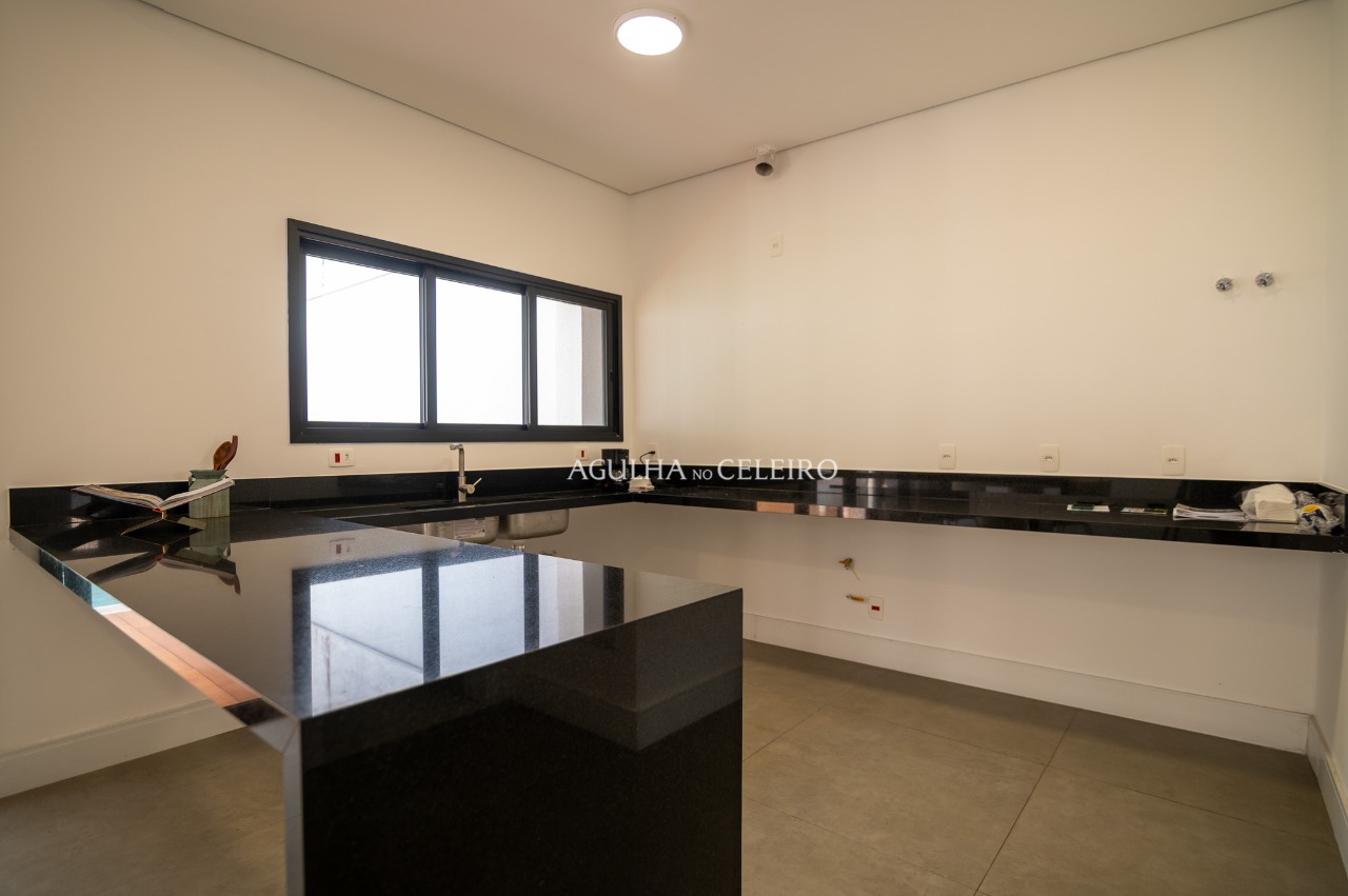 Casa para venda em Jardim Luzitânia