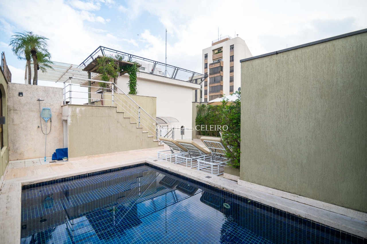 Cobertura para venda em Alto de Pinheiros