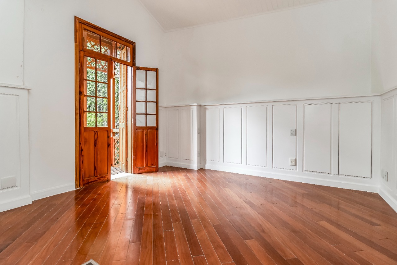 Casa De Vila para venda em Jardim América