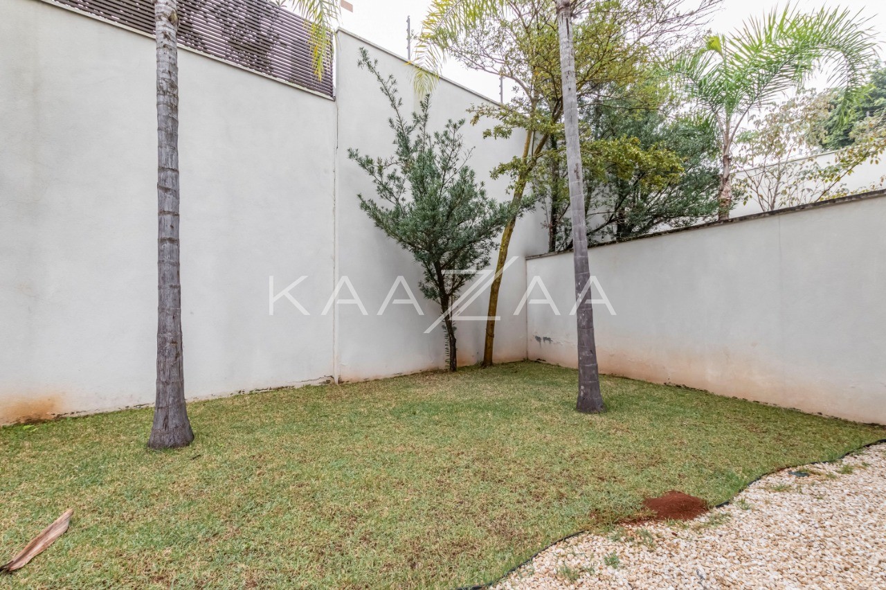 Casa Em Condomínio para venda em Real Parque