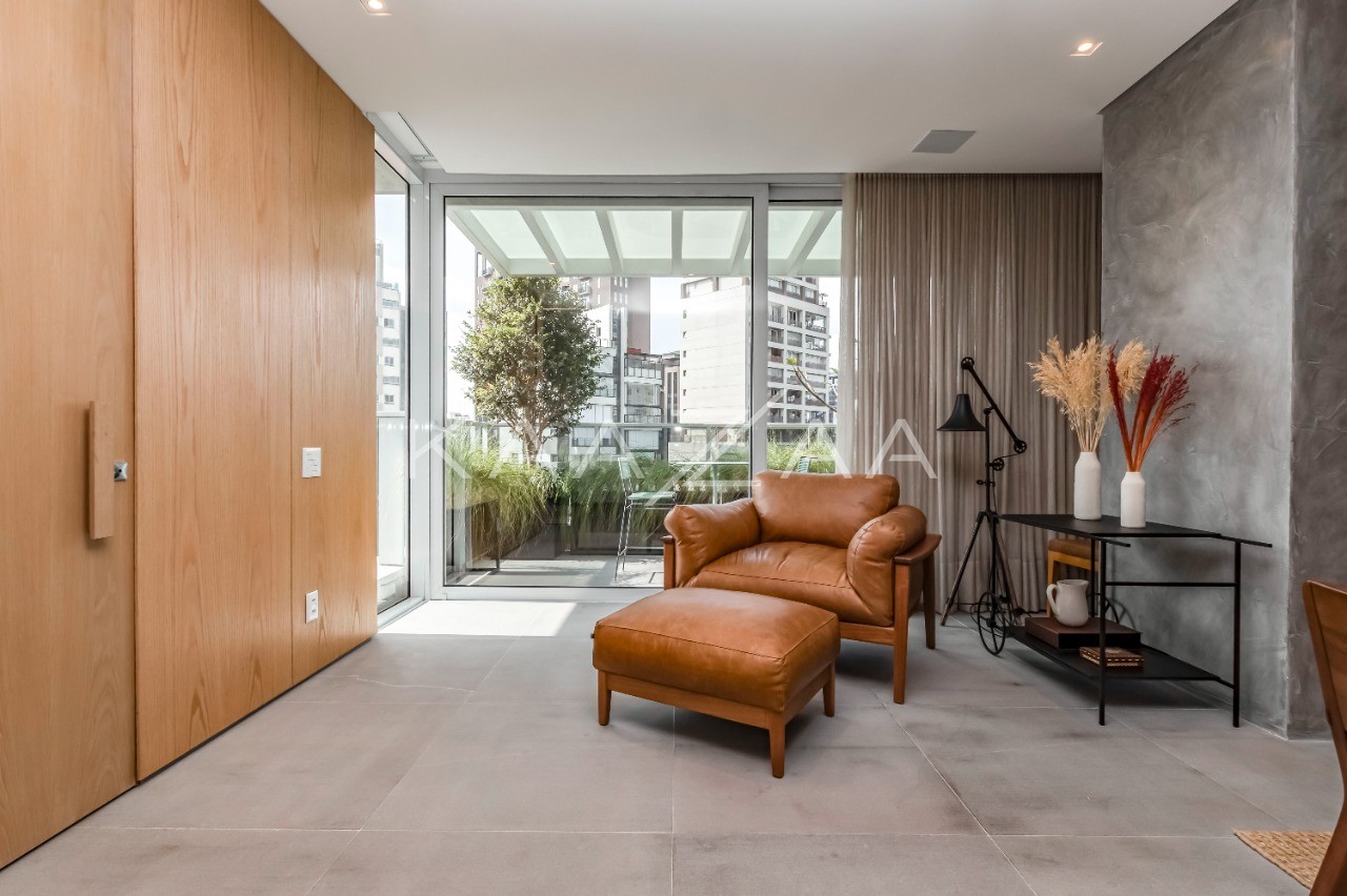Apartamento Duplex para venda em Itaim Bibi