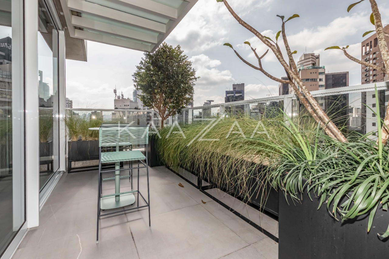Apartamento Duplex para venda em Itaim Bibi