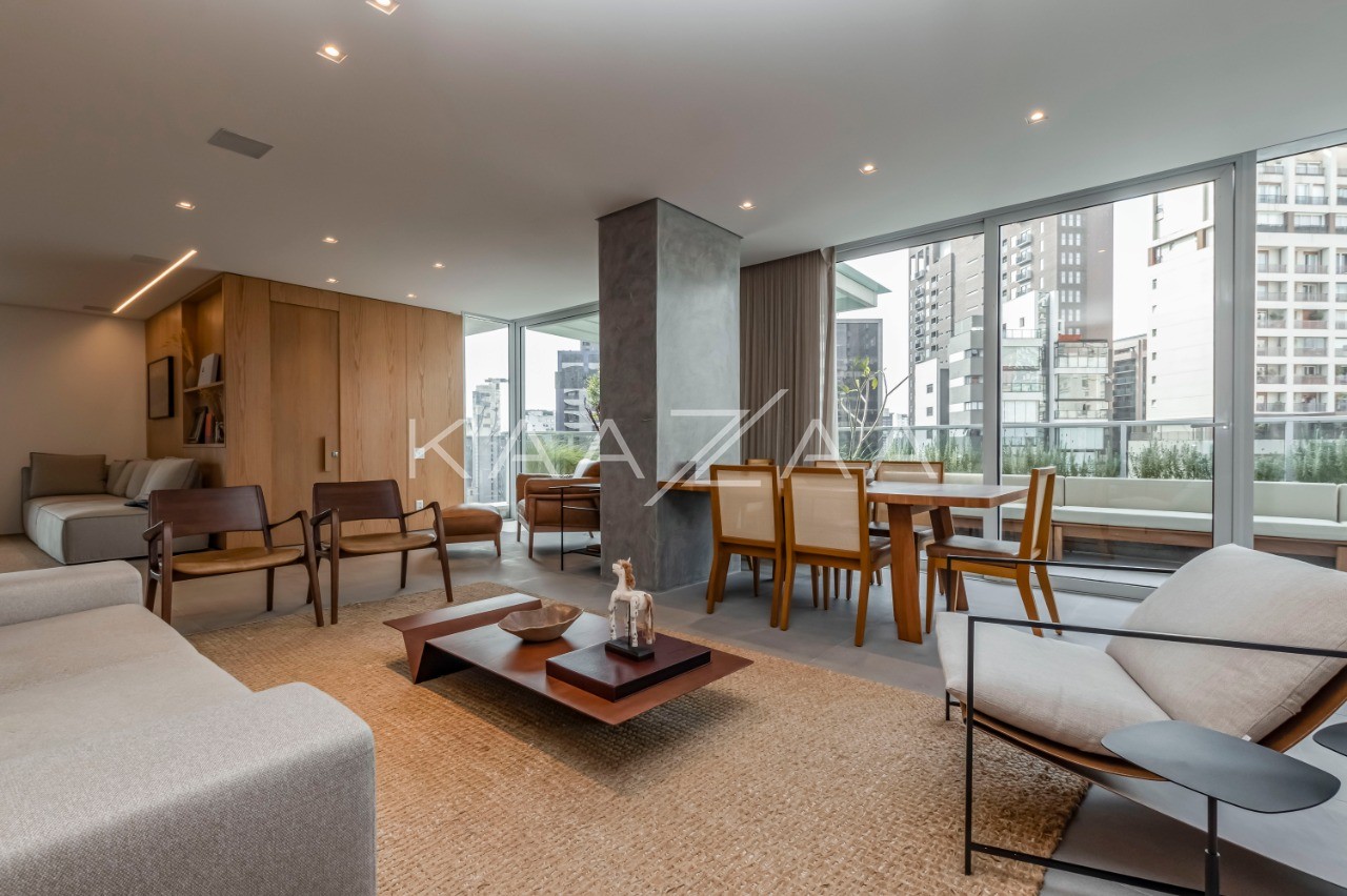 Apartamento Duplex para venda em Itaim Bibi