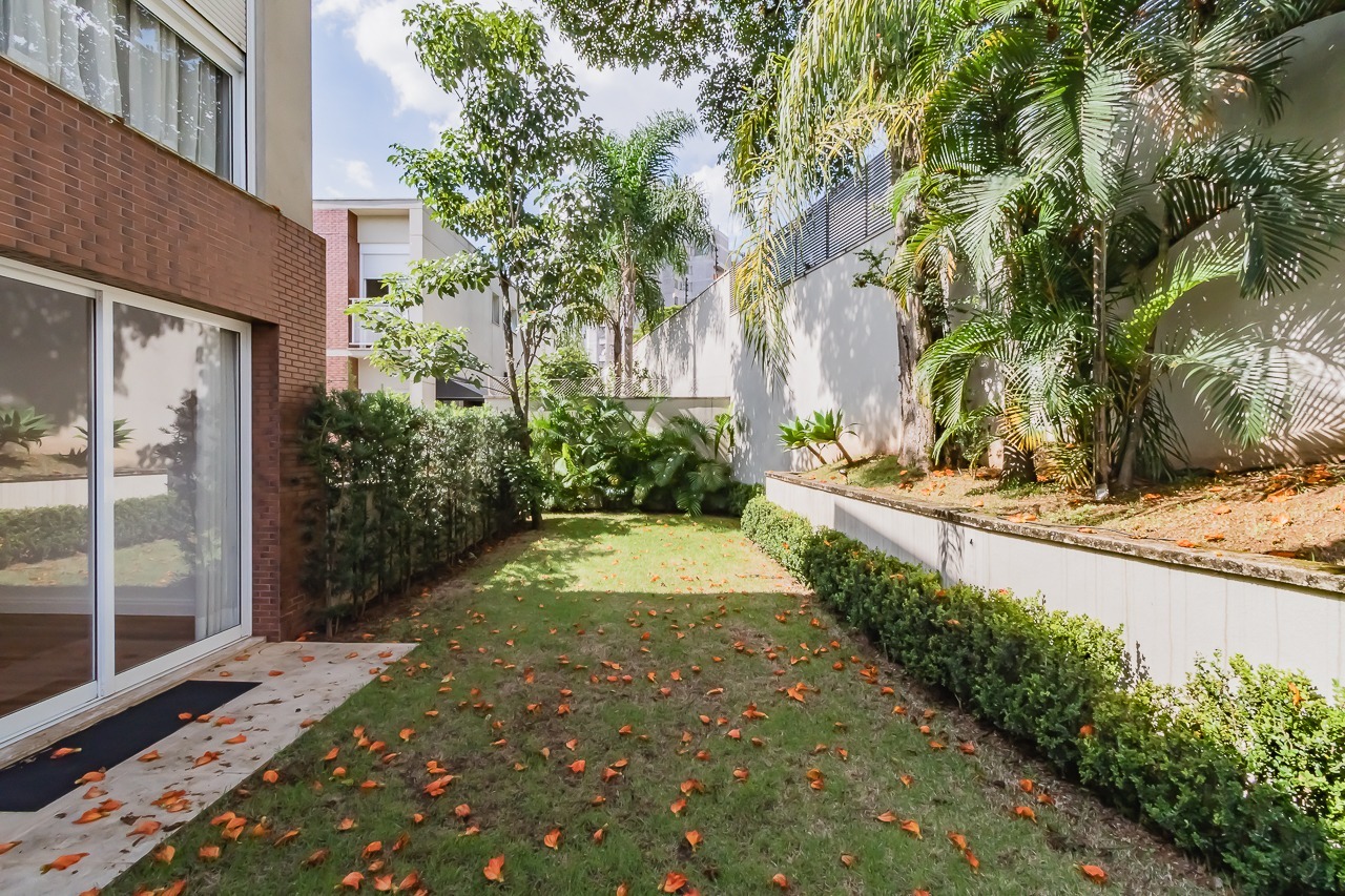 Casa Em Condomínio para venda em Real Parque