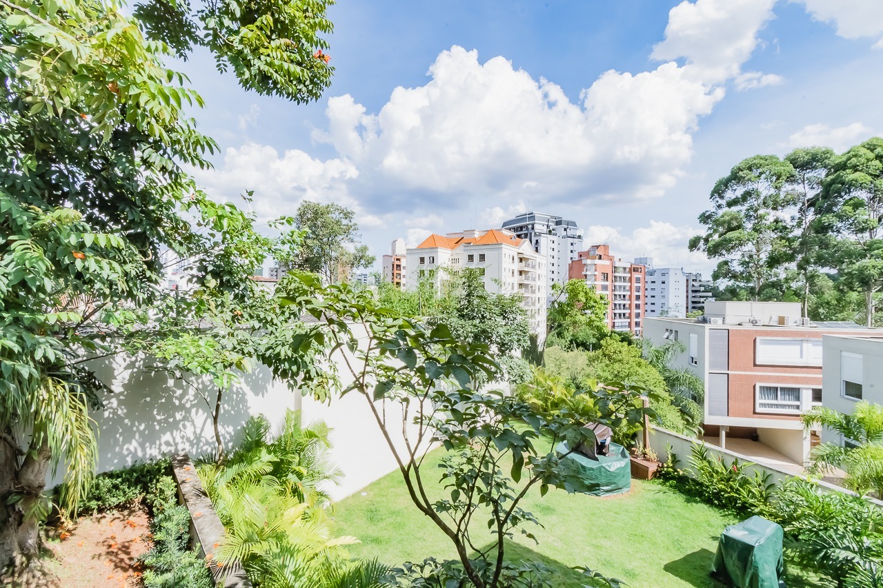 Casa Em Condomínio para venda em Real Parque