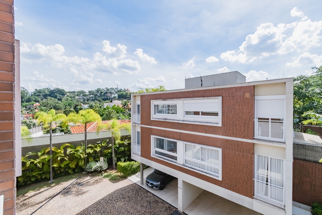 Casa Em Condomínio para venda em Real Parque