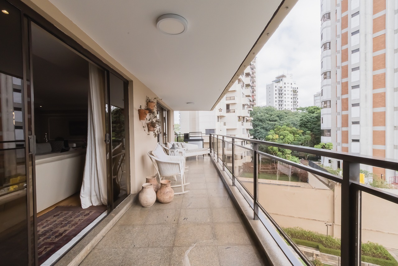 Apartamento para venda em Real Parque