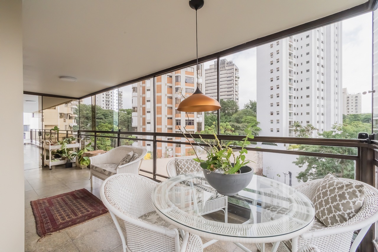 Apartamento para venda em Real Parque