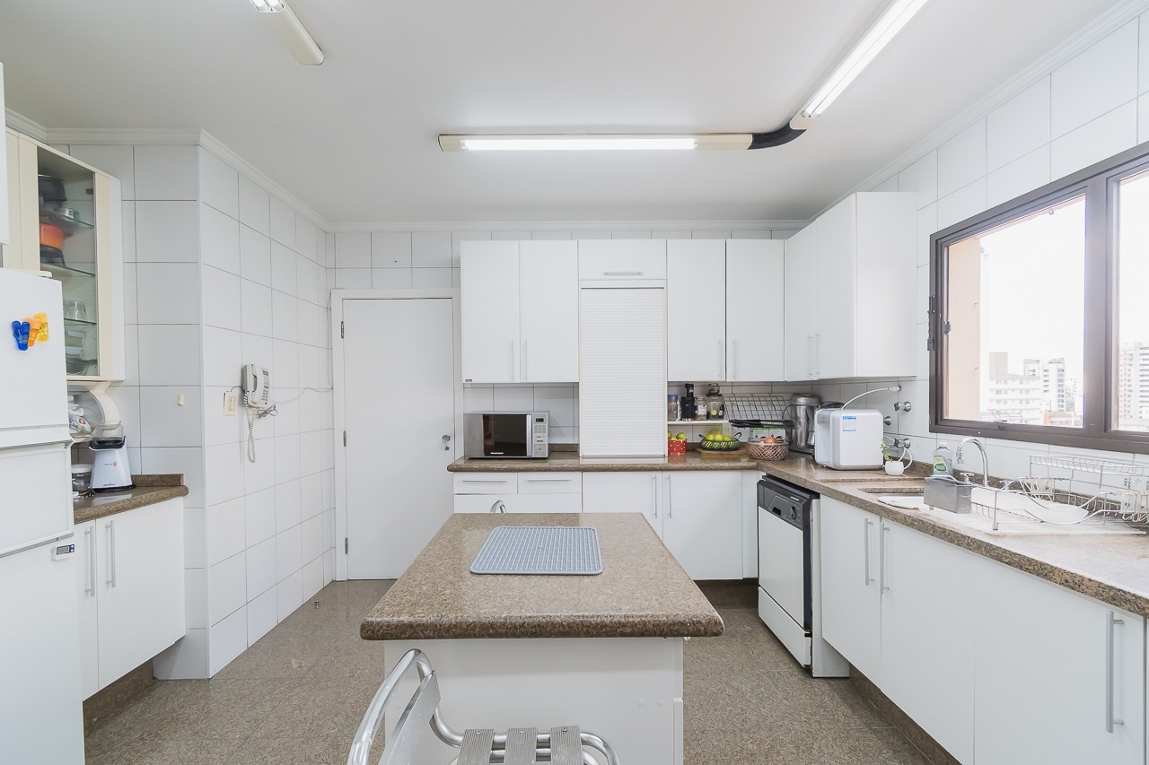 Apartamento para venda em Real Parque