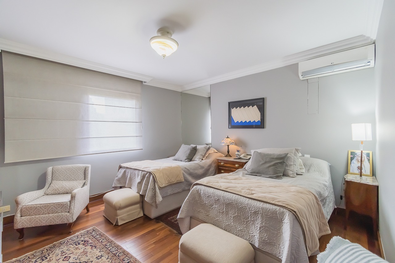 Apartamento para venda em Real Parque