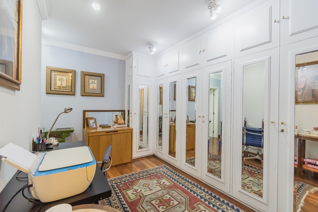 Apartamento para venda em Real Parque