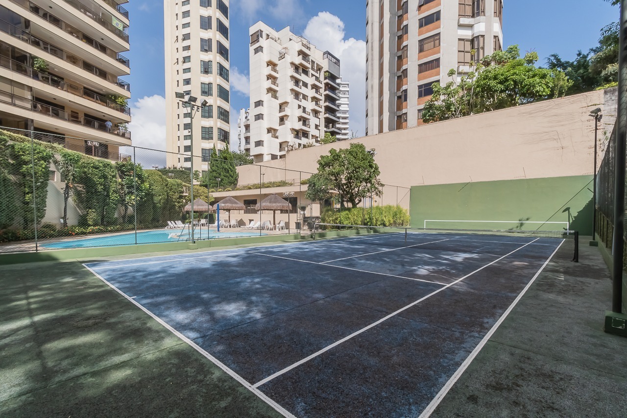Apartamento para venda em Real Parque
