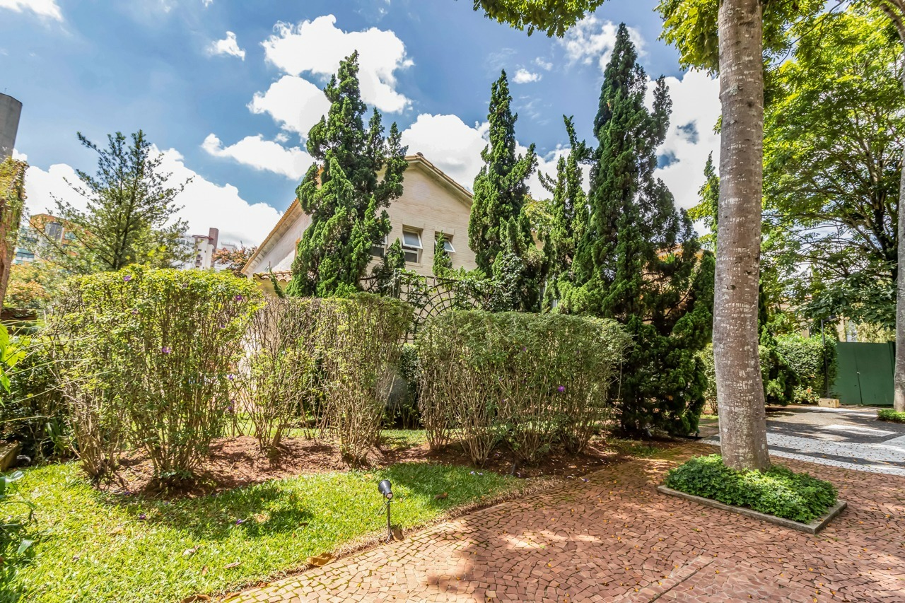 Casa Em Condomínio para venda em Real Parque