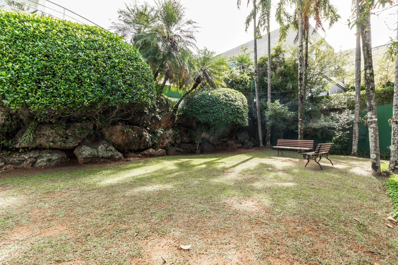 Casa Em Condomínio para venda em Real Parque