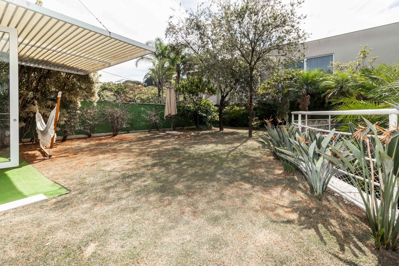 Casa Em Condomínio para venda em Real Parque