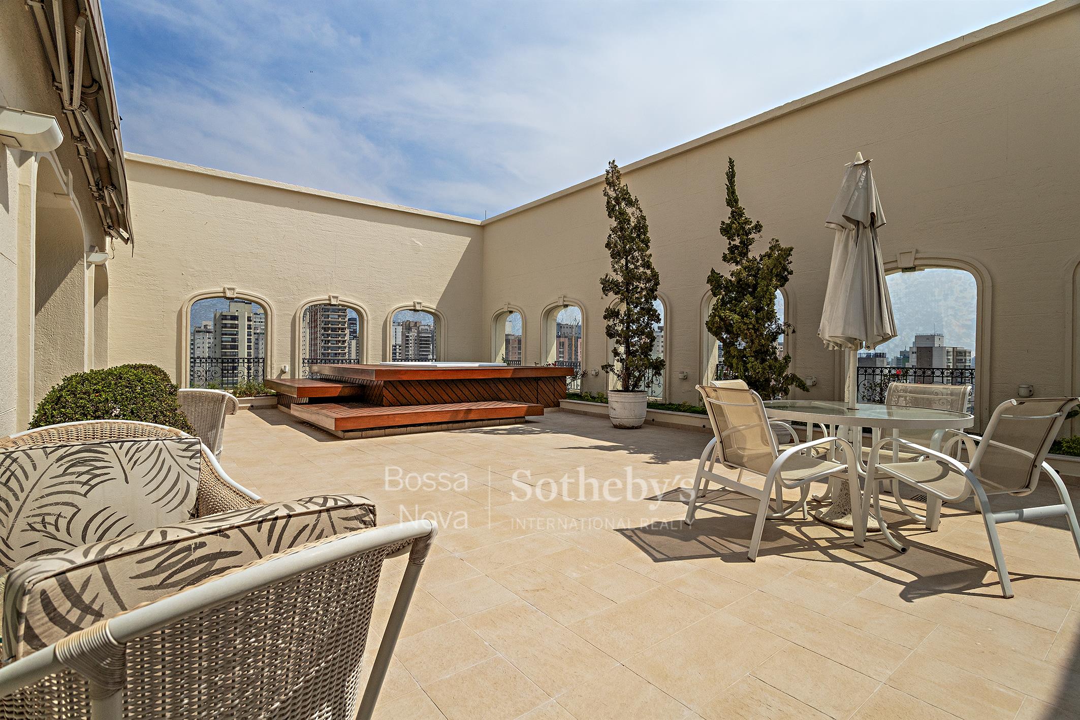 Cobertura penthouse com piscina e área gourmet em Perdizes