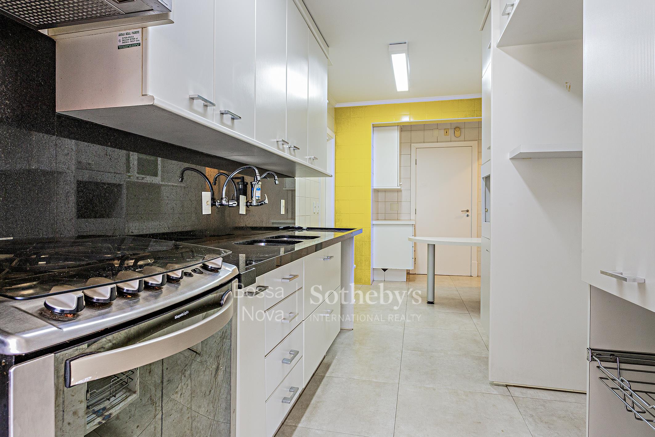 Apartamento para venda em Real Parque