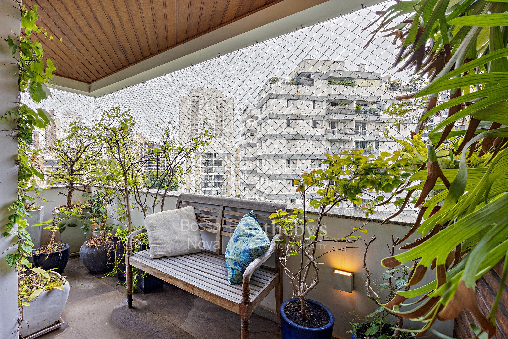 Apartamento para venda em Real Parque