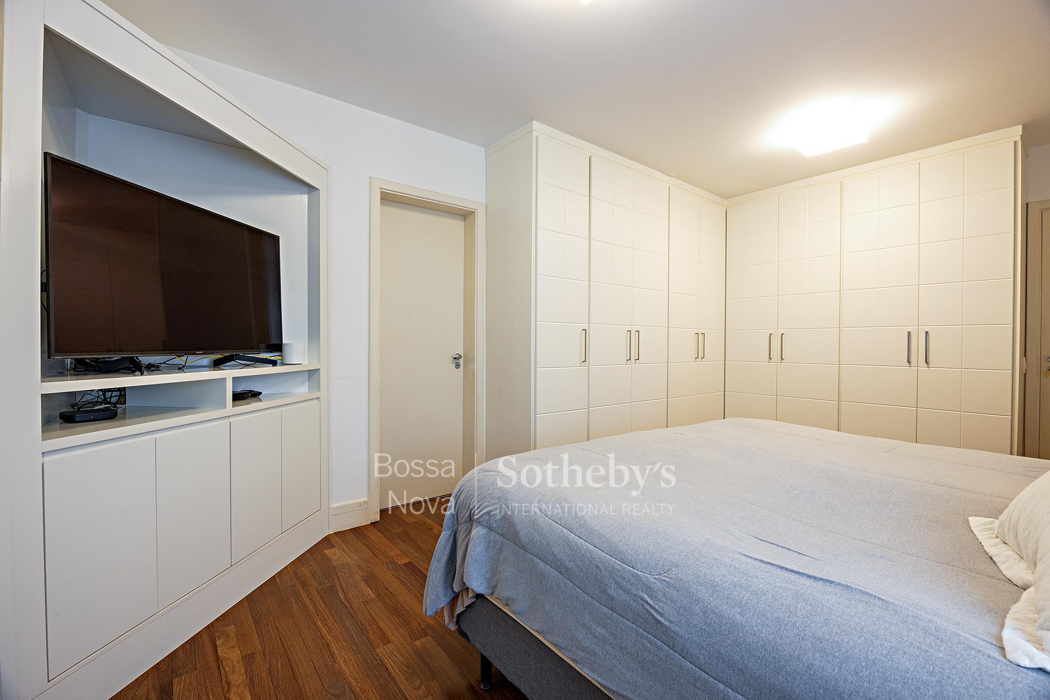 Apartamento para venda em Real Parque