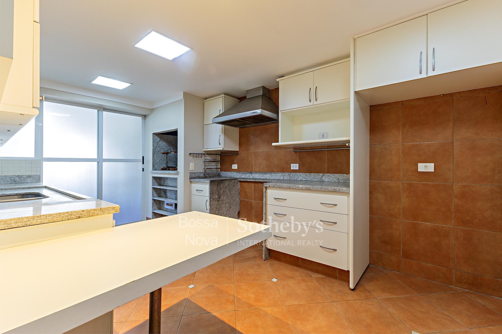 Apartamento para venda em Real Parque