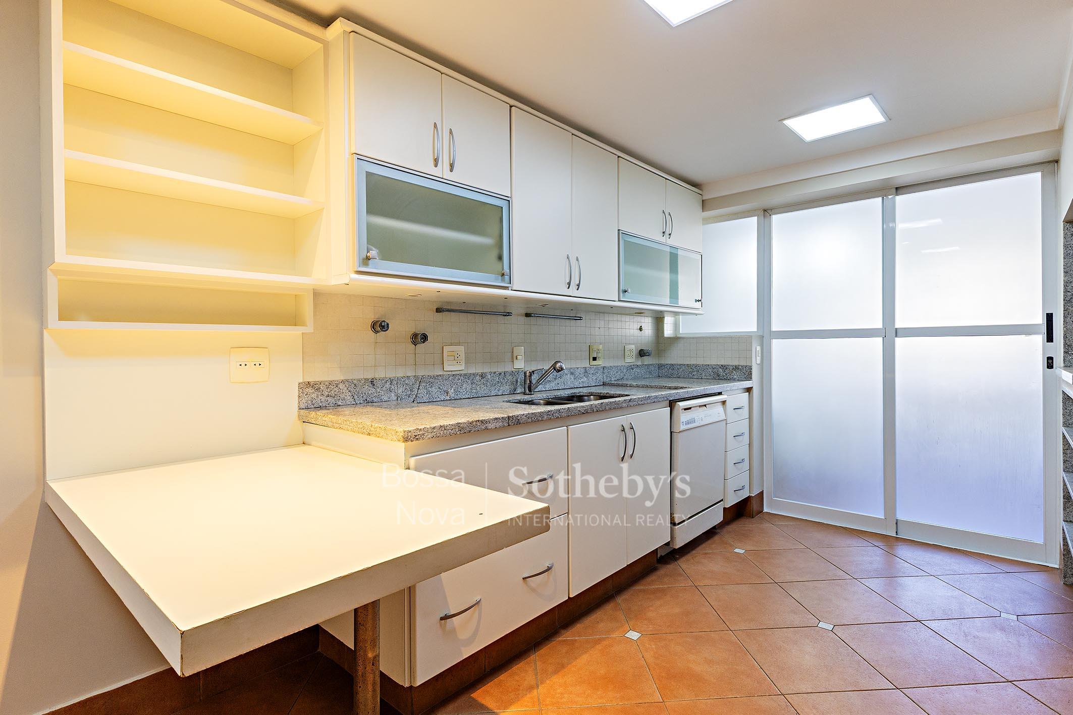 Apartamento para venda em Real Parque