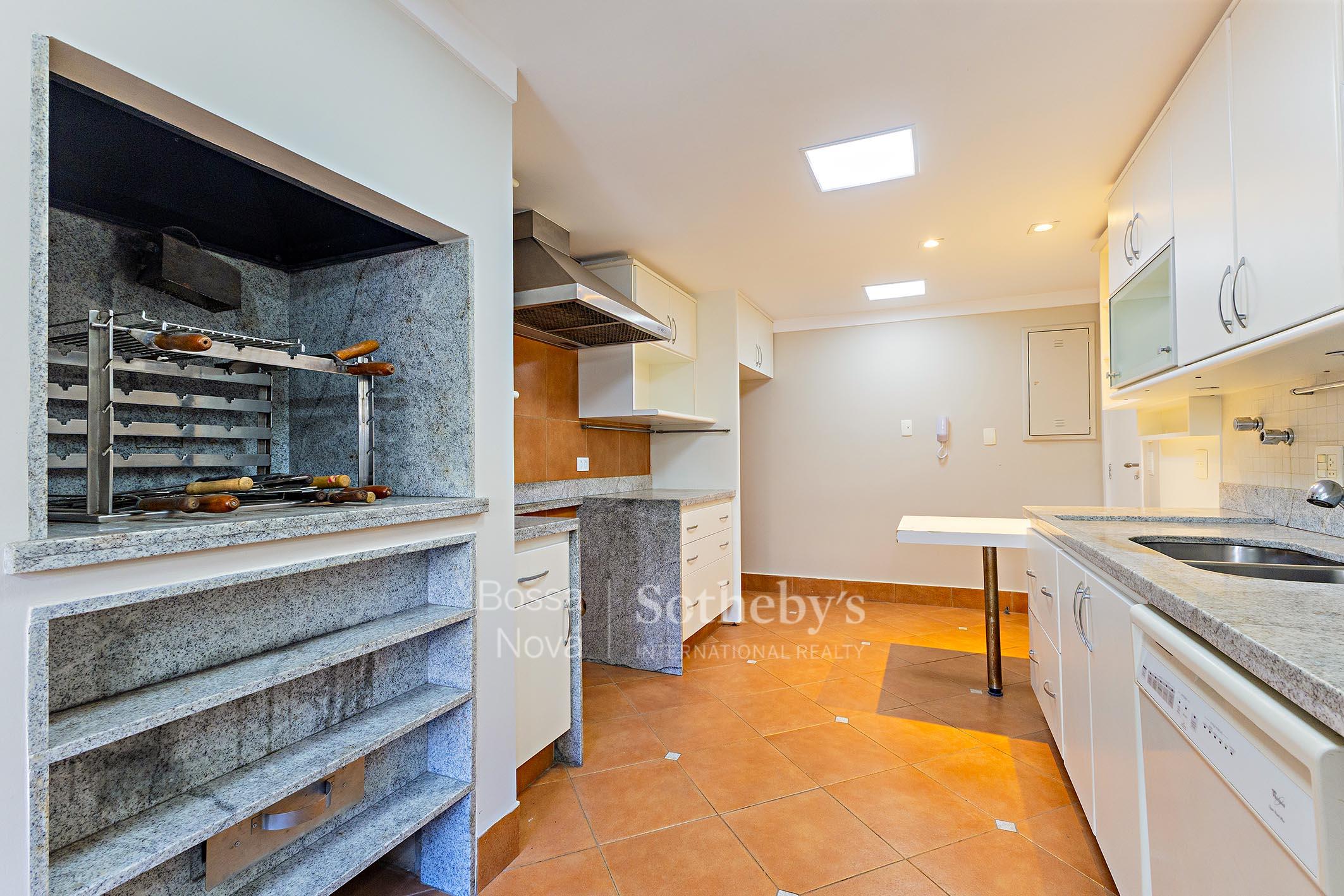 Apartamento para venda em Real Parque
