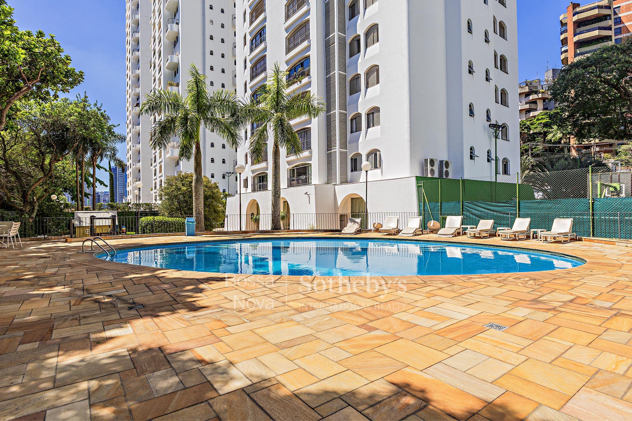 Apartamento para venda em Real Parque