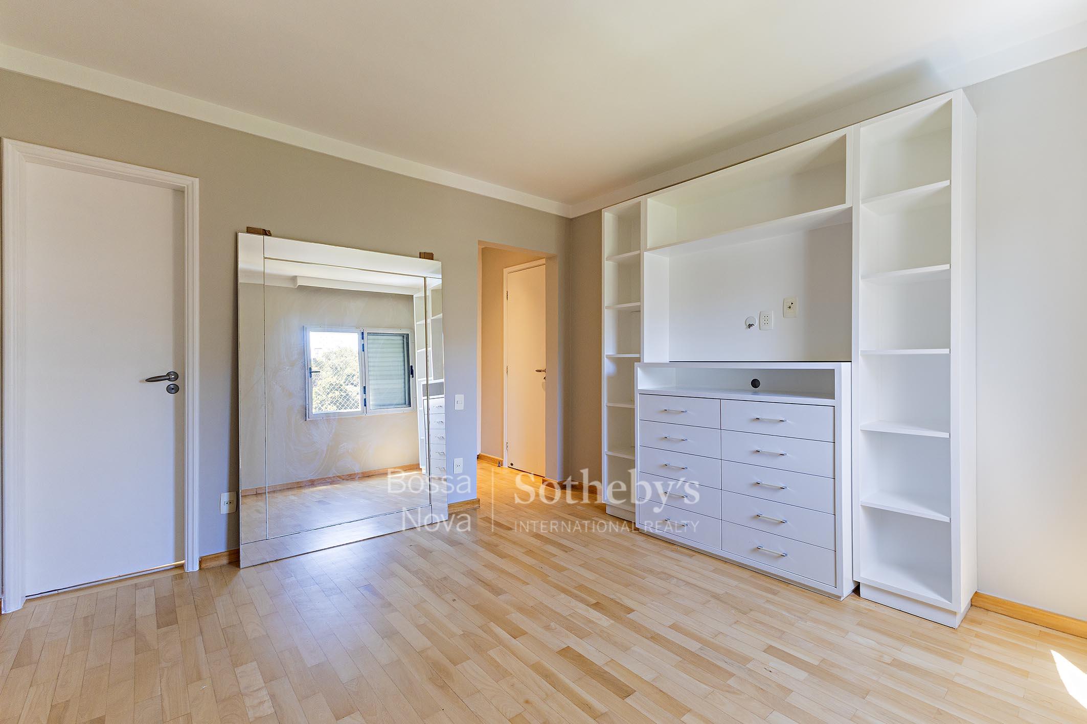 Apartamento para venda em Real Parque