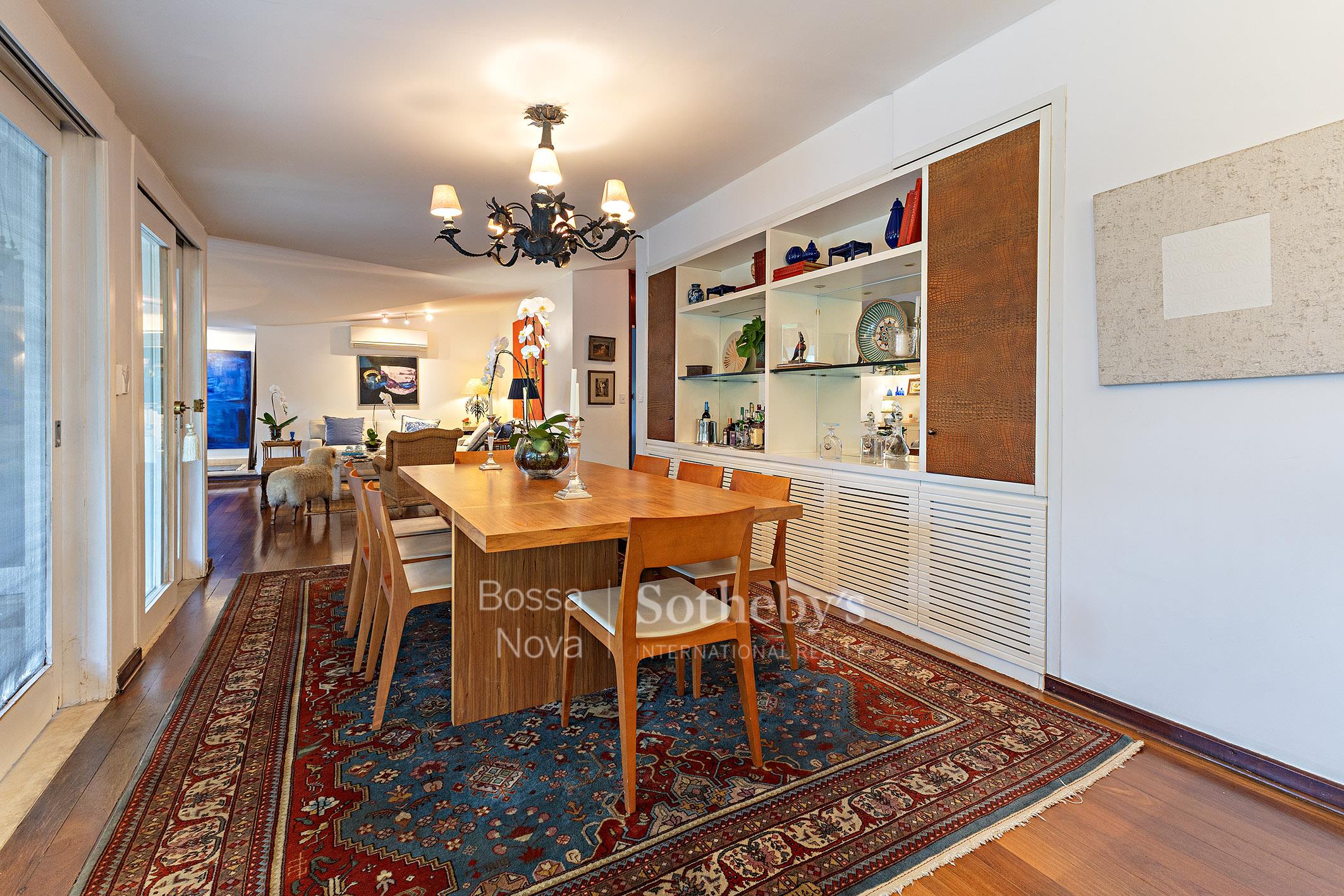Casa para venda em Alto de Pinheiros