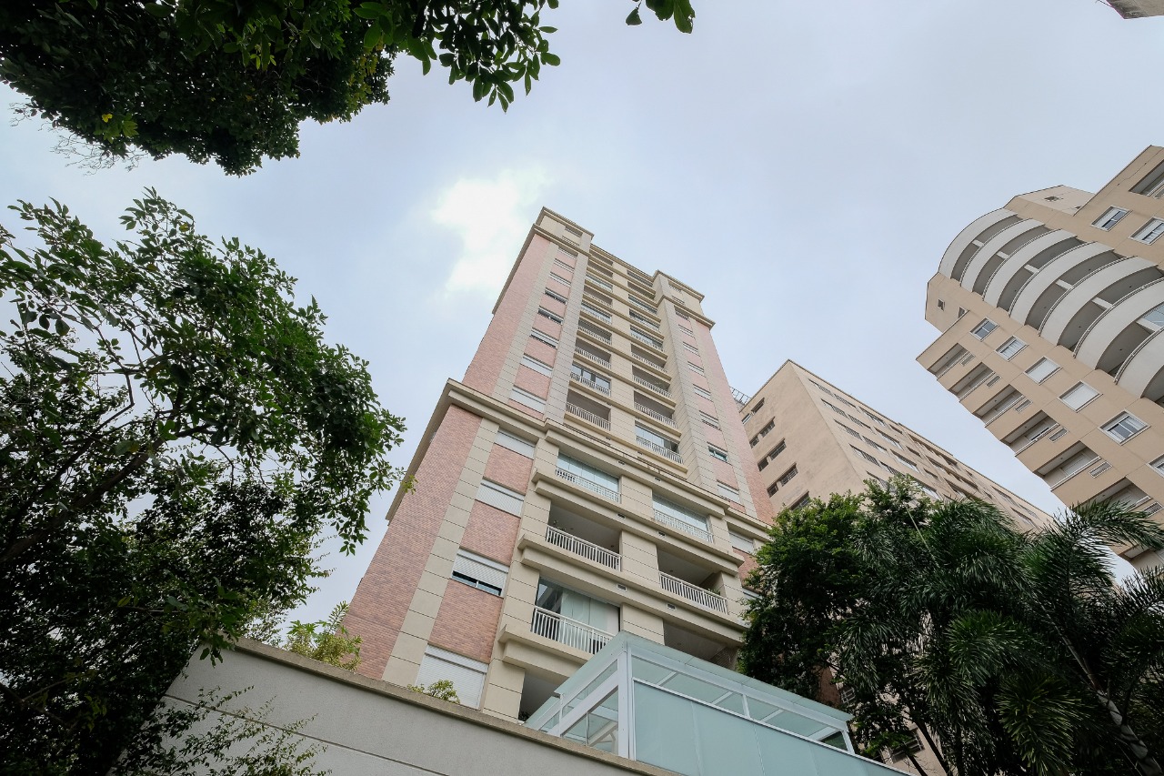 Cobertura para locação em Bela Vista