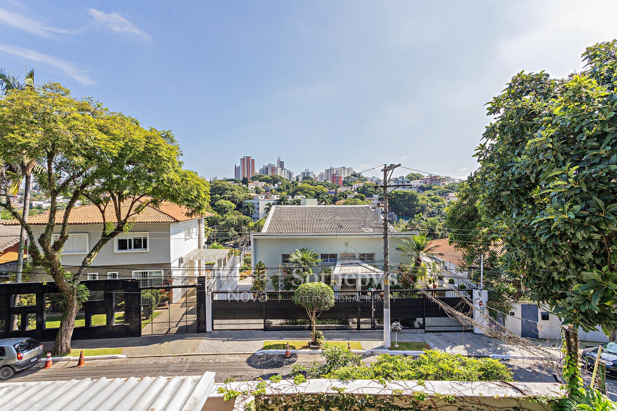 Casa para venda em Pacaembu